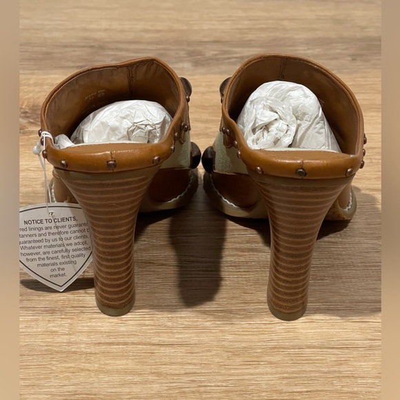 NEW Donald J Pilner Alexia Tan Canvas Studded Sportique Mule Size 7.5 - Picture 6 of 11